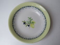 A Royal Doulton salad or pasta serving dish in Garmina pattern, approx 34cm dia.