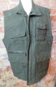 A Hidepark real leather gillet size L in green.
