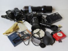 Camera equipment inc Ricoh Kr-10 Super,