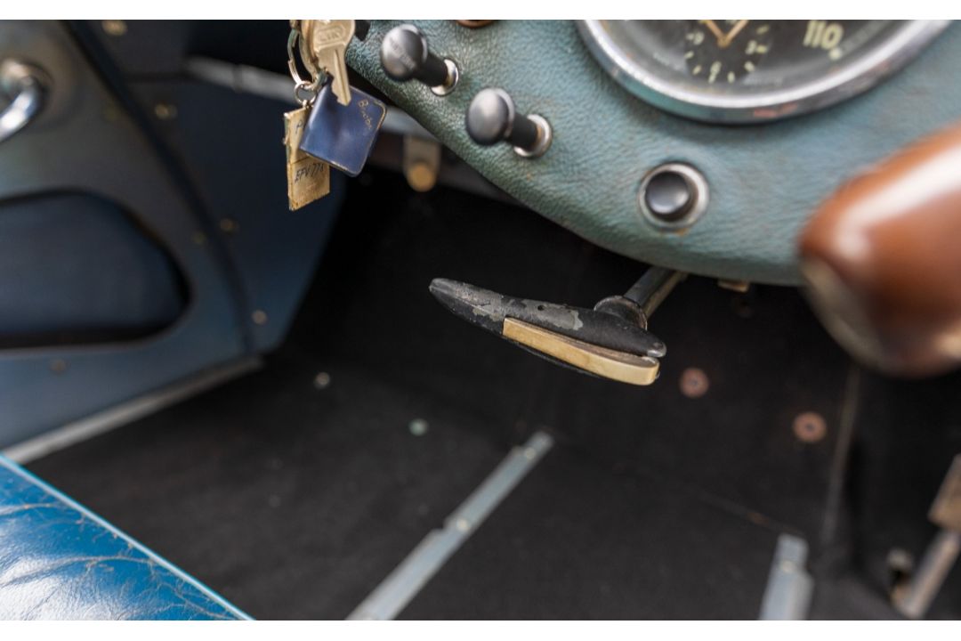 1951 Allard P-Series Saloon Registration: EFV 778 Chassis No: P2056 Registered 11th May 1951 is - Image 13 of 19