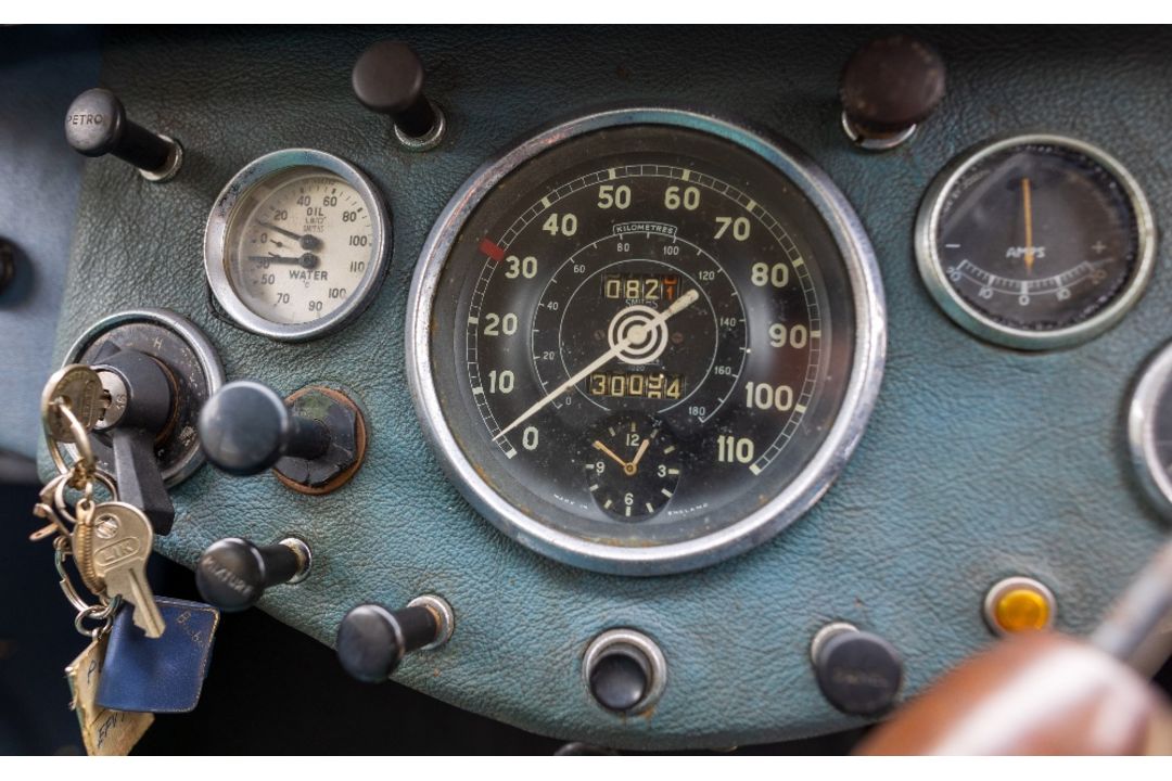 1951 Allard P-Series Saloon Registration: EFV 778 Chassis No: P2056 Registered 11th May 1951 is - Image 12 of 19