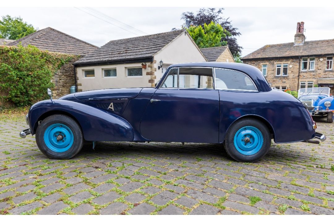 1951 Allard P-Series Saloon Registration: EFV 778 Chassis No: P2056 Registered 11th May 1951 is - Image 4 of 19