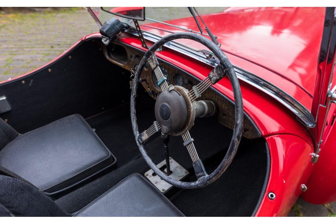 1948 Allard K-Series Tourer Registration: JDH 169 Chassis No: 71K/633 This striking K-Series - Image 3 of 16