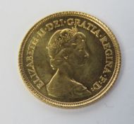 An Elizabeth II 1982 half sovereign, 22ct gold, 4g.