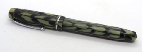 A Mentmore (England), fountain pen, end