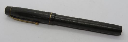 A De La Rue Onoto (45-5601) fountain pen