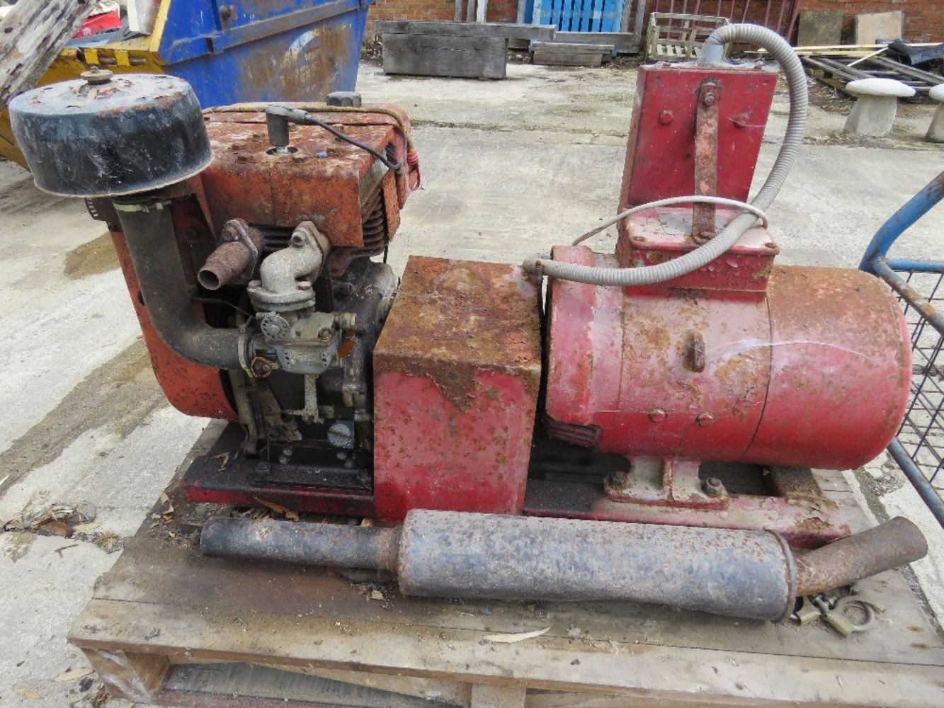Workshop Tools, Hand and Power Tools & Garden Equipment including ride-on lawn mower - Online Only Timed Auction