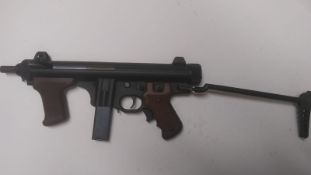 A deactivated (EU Cert) Beretta M12 submachine gun with moving bolt. This lot will be available to