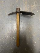 A WWI entrenching tool dated 1918. This lot will be available to collect in person 48 hours after