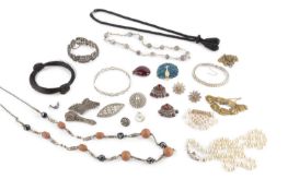A collection of jewellery and costume items, to include a simulated pearl and white paste fringe