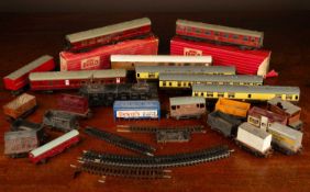 '00' Gauge railway items