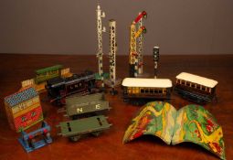 Hornby Series 0 gauge clockwork Pullman carriages