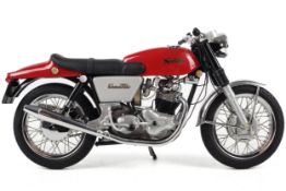 A Minichamps diecast Norton Commando 750 Fastback Motorcycle.