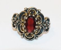 835 Silber Trachten Ring mit Granat, teils vergoldet, Gr. 58, 6,1 gr.