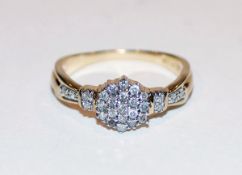 14 k Gelbgold Ring mit 27 Diamanten, 3,15 gr., Gr. 53