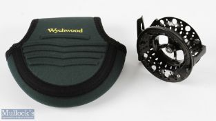 Wychwood River and Stream lightweight line 4/5#, click alloy fly reel, 3