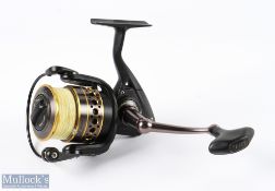 Penn Battle II 4000 5+1 stainless steel bearings front tensioner, oversize handle, good bail, very