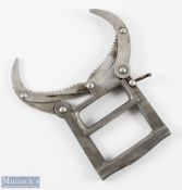 Aluminium Fishing Fish Clamp Tool, handheld tool for hold fish/eels, unbranded with spring action