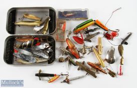 Wheatley SlimAlloy Lure Tin, with a selection of lures- noted makers of Toby, Odin, Gidding,
