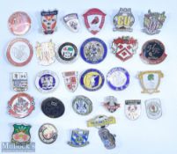 Metal Football Badges, a selection of 29 British league and non-league teams modern with a few older