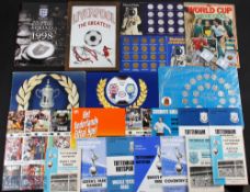 Football Collectables mixed lot, to include complete sets Esso 1970 World Cup tokens, FA Cup Esso