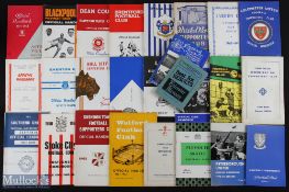 Collection of football club handbooks to include Aston Villa 1954/55, Blackpool 1969/70, Bournemouth