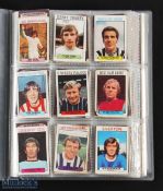 Folder containing 482 A&BC & Topps Football Cards from the following Sets A&BC 1971 (84), 1972 (