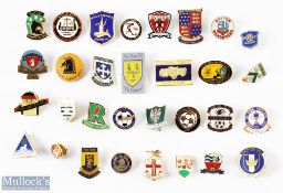 30 British Non-League Football Badges metal and enamel, with noted teams of Football Darlington,