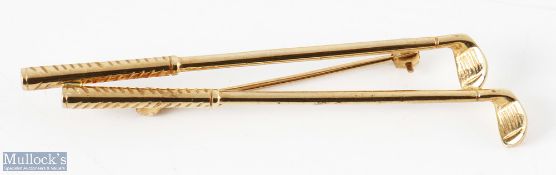 9ct Gold Golf Club Brooch modelled as 2 clubs, hallmarked to rear, length 6cm, weight 5 grams