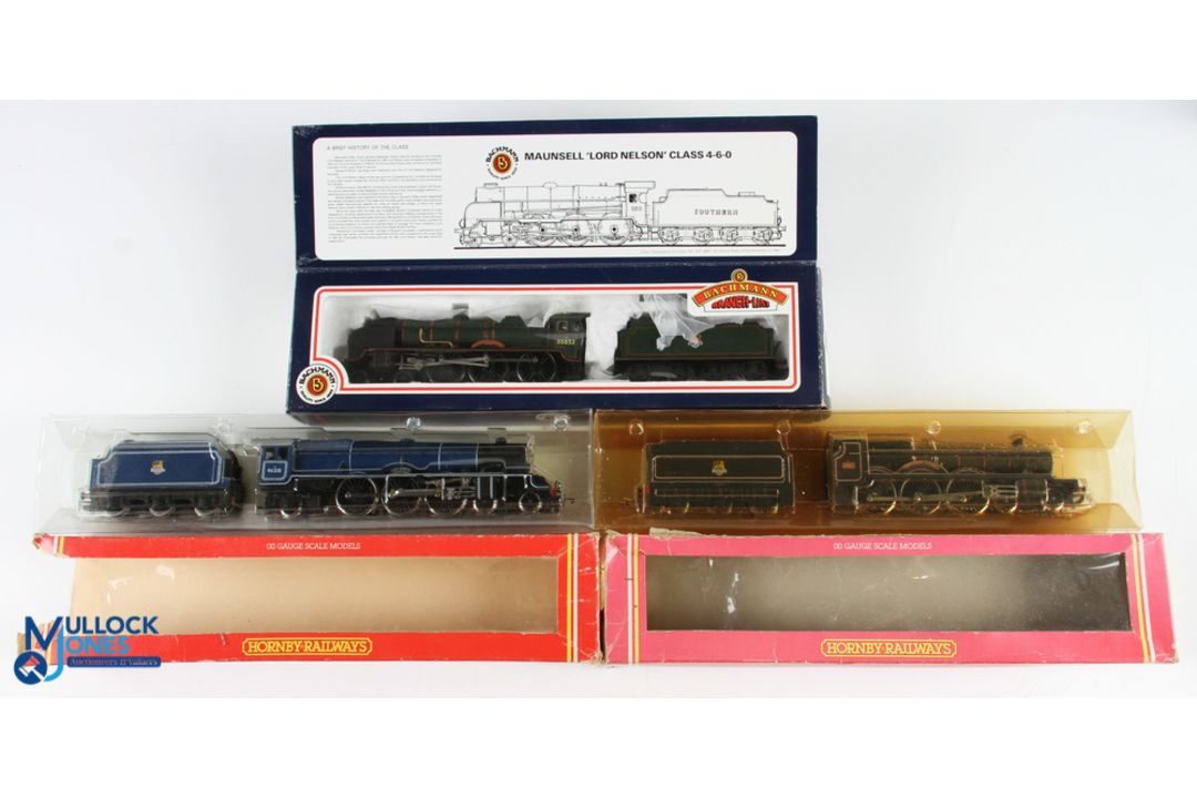 OO Gauge Boxed Locomotives (3) - Hornby R380 BR 4-6-0 'Clevedon Court', R037 BR 4-6-2 'Lady