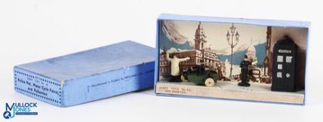Dinky 42 Pre-war Set containing 