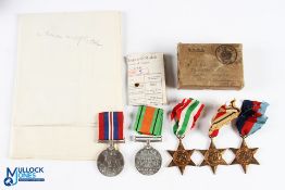 WWII Medals, a collection of 5 unnamed medals - of Defence Medal 1939-45 war medal, Italy Star