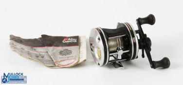 ABU Ambassadeur 5501-C3 multiplier ultra-cast reel - seat No.01002, LHW twin rubber handles, runs