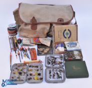 Brady canvas and leather shoulder bag 14