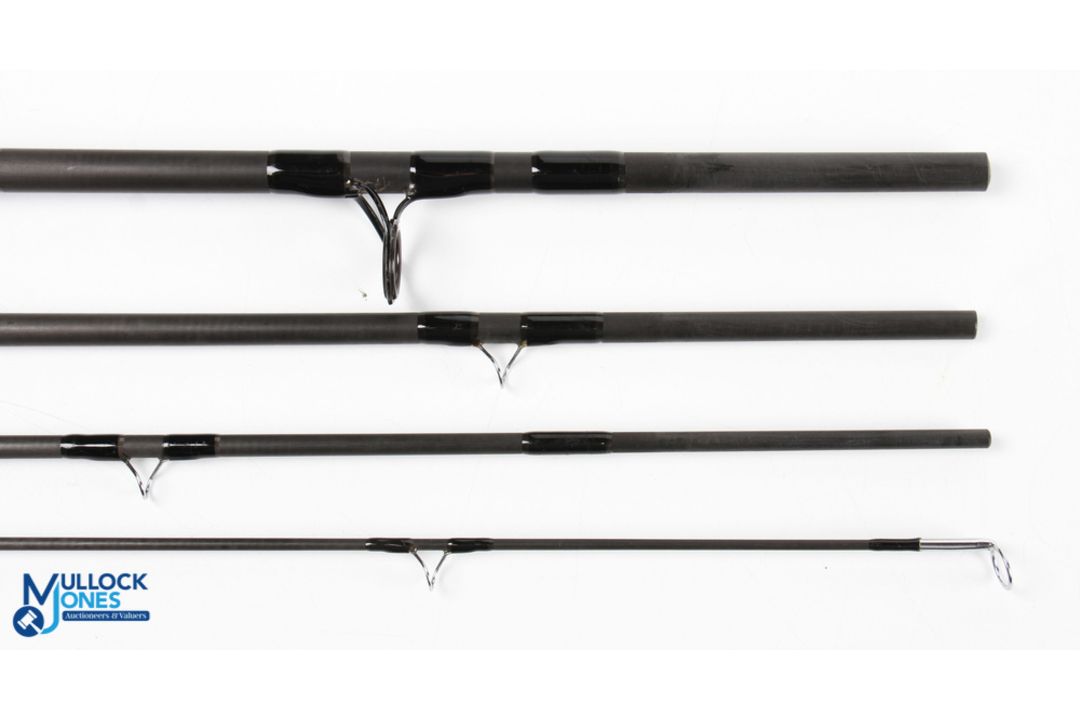 Bruce & Walker Norway Spey Caster carbon salmon fly rod, 13' 4pc line 9#, 26" handle with down - Image 3 of 3