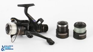Shimano 5010 Baitrunner Aero GT, 4 bail bearings, fixed spool reel, good bail, twin handles, rear