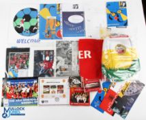 1998/99 Manchester United treble season including 1999 Champions League final programme in Barcelona