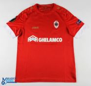 Martin Hongla No 18 Royal Antwerp 202/21 home match issue football shirt - in red, Jako /