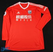 Ben Foster No 1 West Bromwich Albion 2017/18 match issue goalkeeper football shirt - in green,