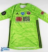 Dean Henderson No 1 Sheffield United 2019/20 goalkeeper match issue football shirt - in green,