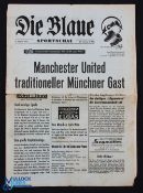 1961/62 Bayern Munich v Manchester Utd 'Die Blaue' programme issue 9 August 1961; newspaper type,