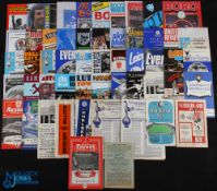 Collection of Wolverhampton Wanderers away match programmes 1950/51 Sunderland (FAC) (split