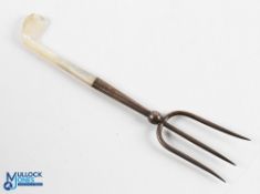 Interesting Golfing silver plate Toasting Fork fitted with a Mother O' Pearl Golf Club Handle