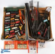 Mixed Model Railway Selection - assorted rolling stock inc Hornby Dublo, Triang, Lima, track, Triang