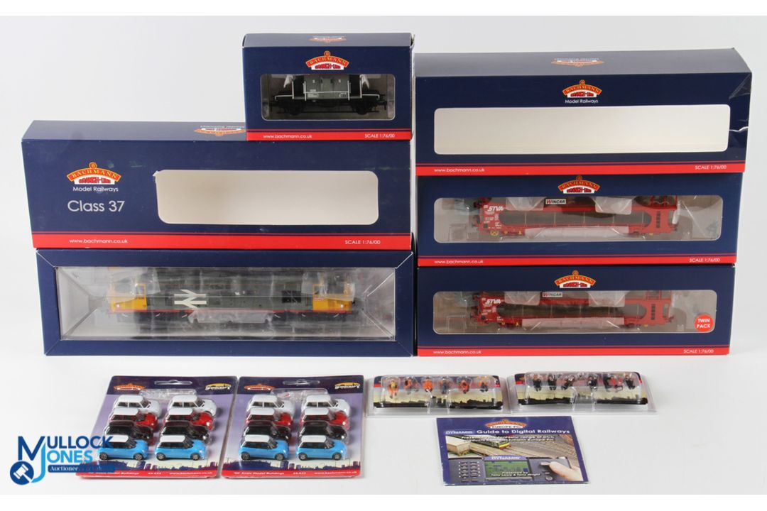Bachmann 'OO' Gauge Collection to Include a boxed 32-387 rail freight Redstripe class 37506 diesel