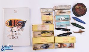 Wooden box of Lures Devons, to include 4 boxed Vibro spinners, 2 Hardy minnow& Devon, 2Abu lure