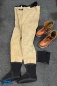Simms Mountain Gortex breathable chest stocking foot waders size L / Long, good straps, light use.