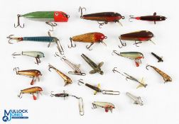 Period Hardy Lures, Plugs Devon's, loose uncarded selection with noted items of ideal Phantom (