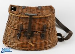 Hardy 'Carry All' Fishing Creel No1 measures 10x14