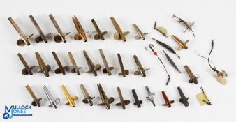 Qty of Heavy Devon Lures, to include brass examples with makers of Peek, Hatton x3, Miller, WB &